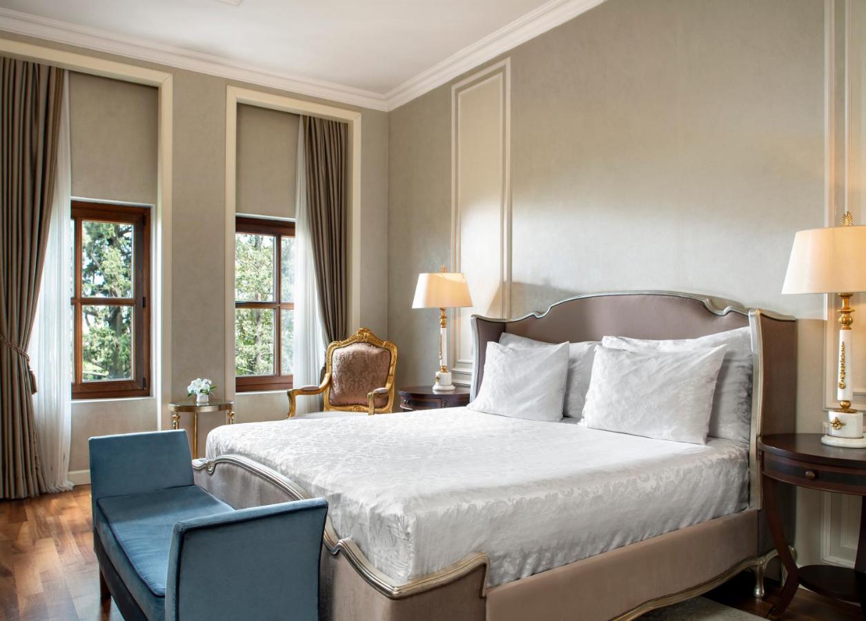 Rixos Pera Istanbul Hotel Exterior foto A bedroom at the hotel